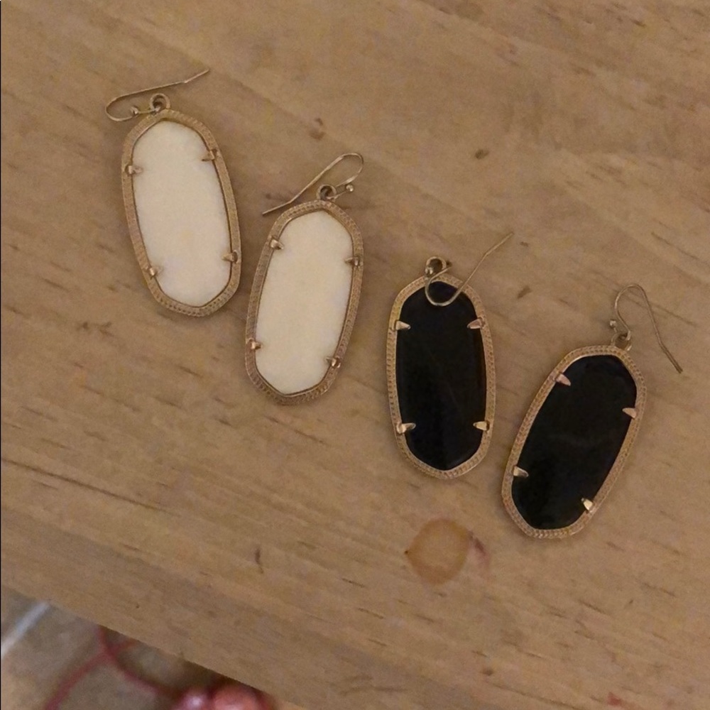 Kendra Scott small drop earrings